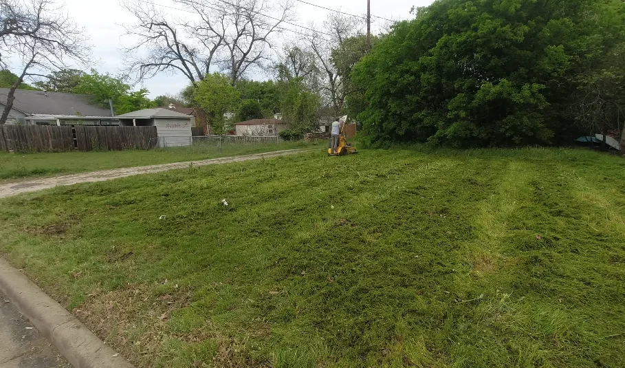 lawn care aiken sc after backyard — neat trimmed lawn with clean edges after professional service